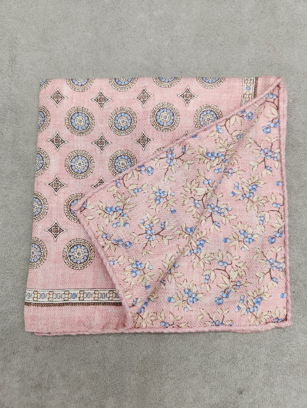 Cremieux Pocket Square Pale Pink Floral 100% Silk Pochette Doublesided New $40